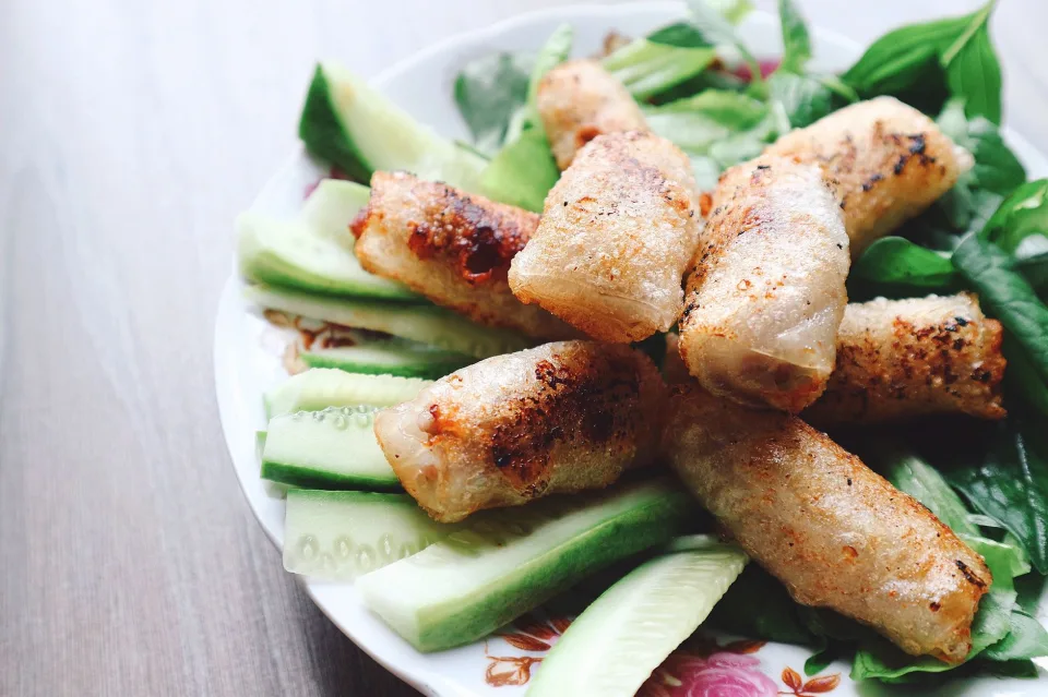Khu bếp nấu